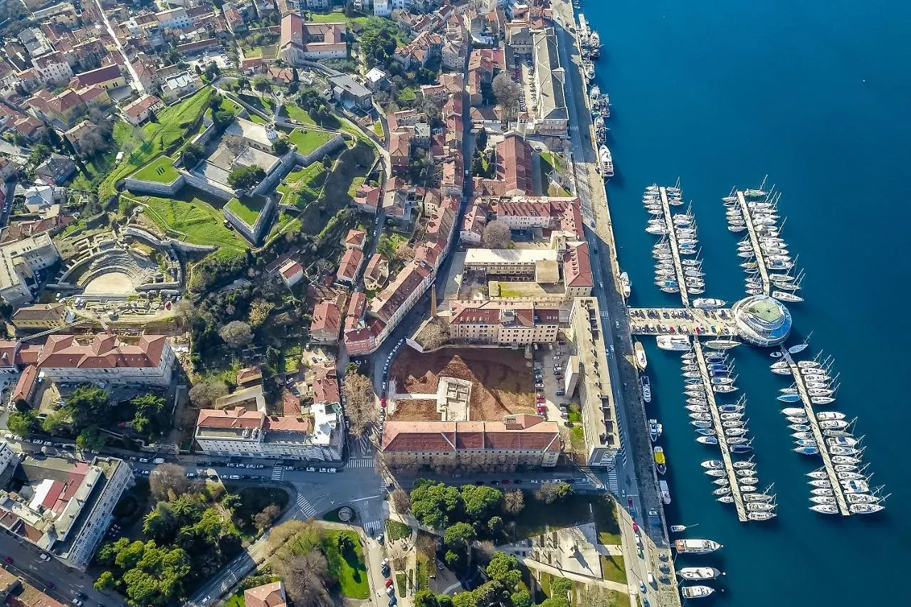 Sunny Apartment Ili Near Amfiteatar Pula