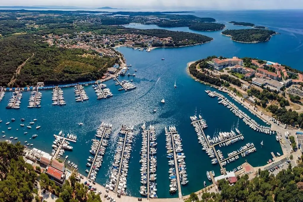Sunny Apartment Ili Near Amfiteatar Pula Croatia