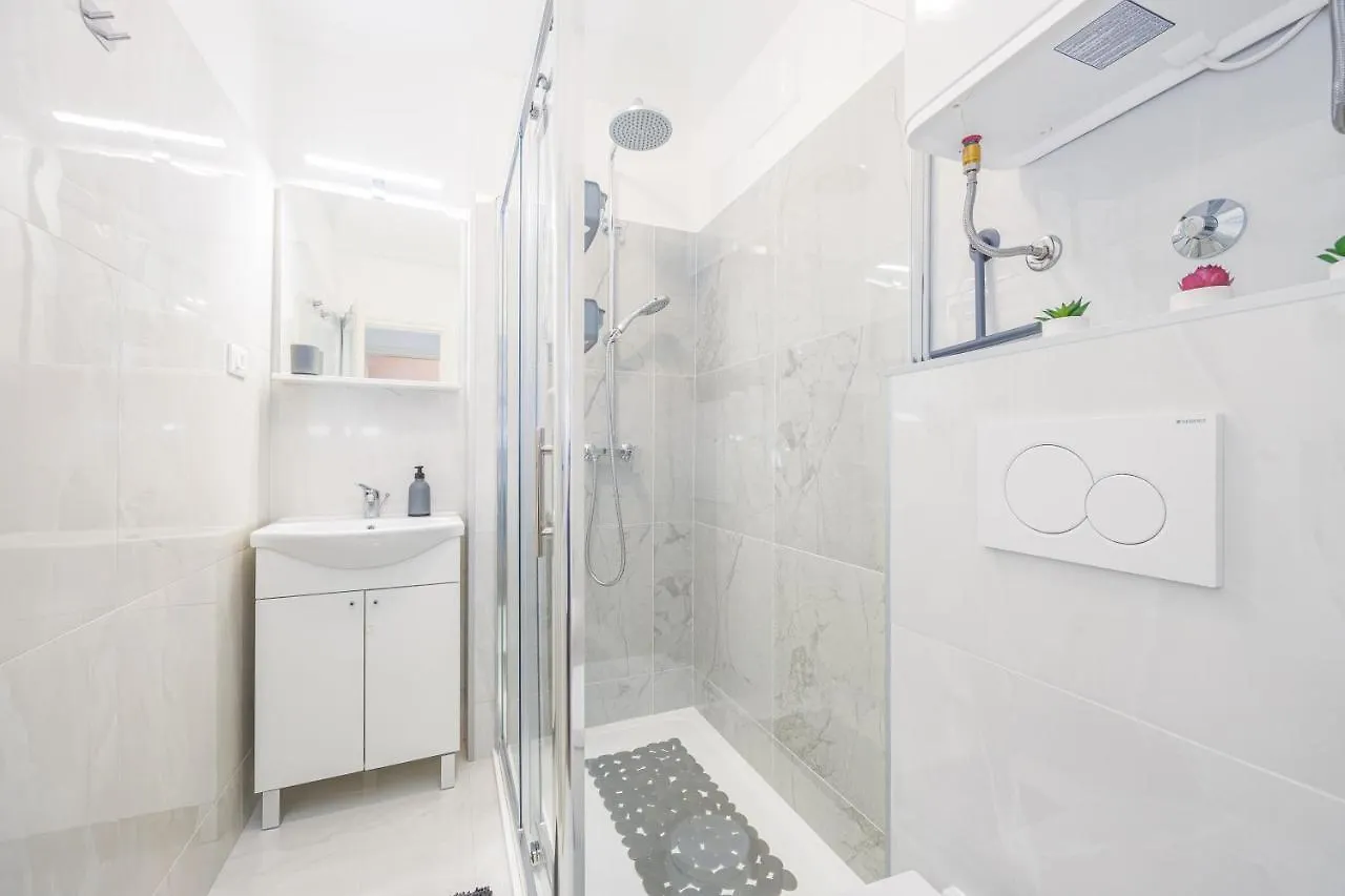 Sunny Apartment Ili Near Amfiteatar Pula